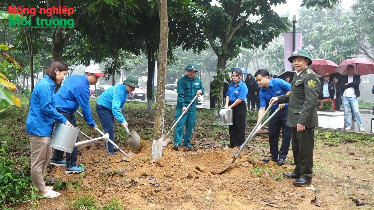 anh-2--trong-cay_1785549882.jpg