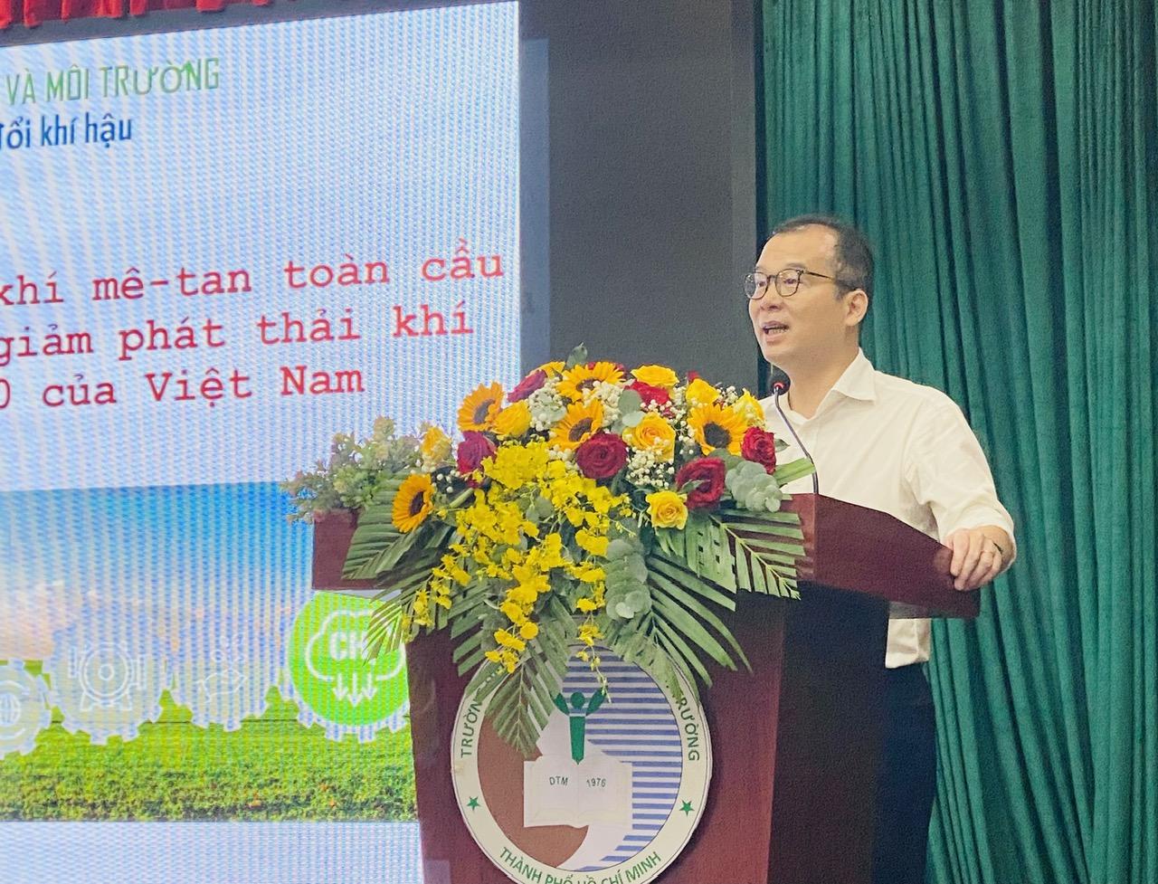 6.-ts.-luong-quang-huy_1790851656.jpg