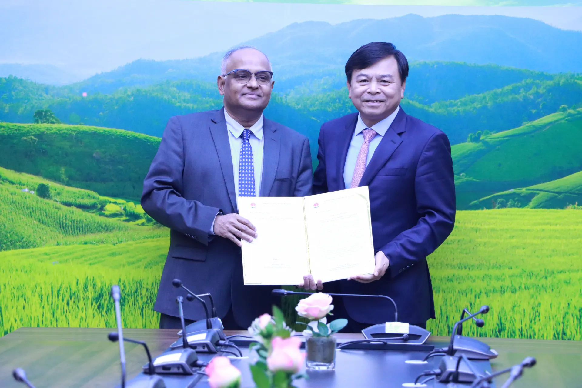 Ngân hàng Phát triển châu Á viện trợ 2 triệu USD hỗ trợ Việt Nam khắc phục thiên tai