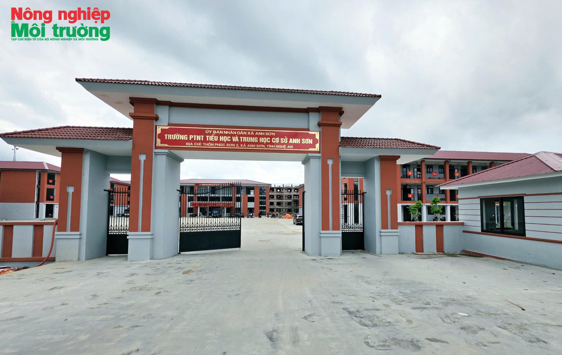 bai-cuoi-truong-lien-cap5_1791337983.jpg