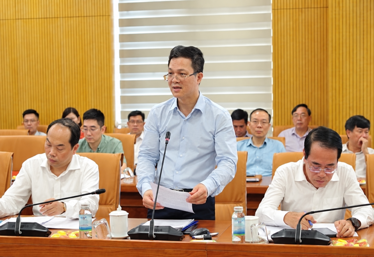 cuoc-hop-bao_1791344447.png