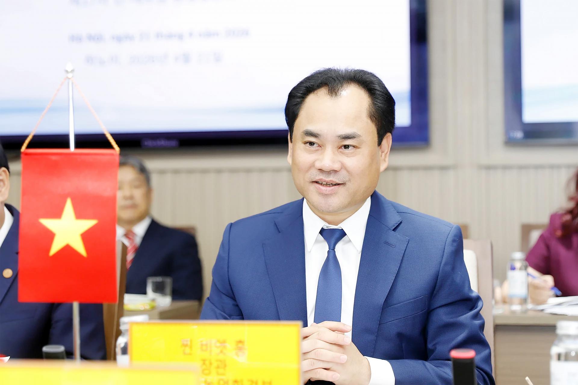 viet-han-2_1778218559.jpg