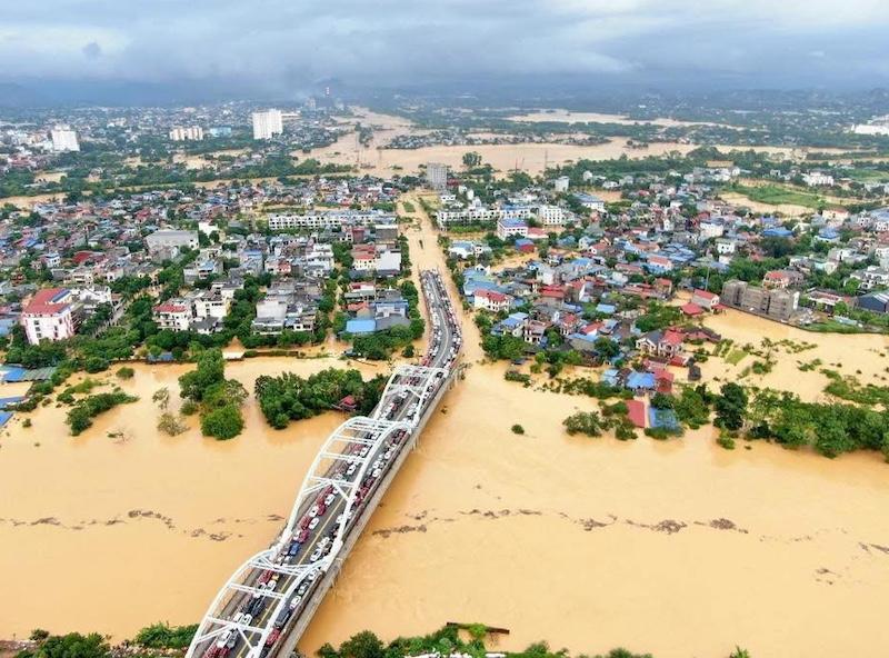 Thái Nguyên: Mưa lớn gây lũ vượt mốc lịch sử 1,09m