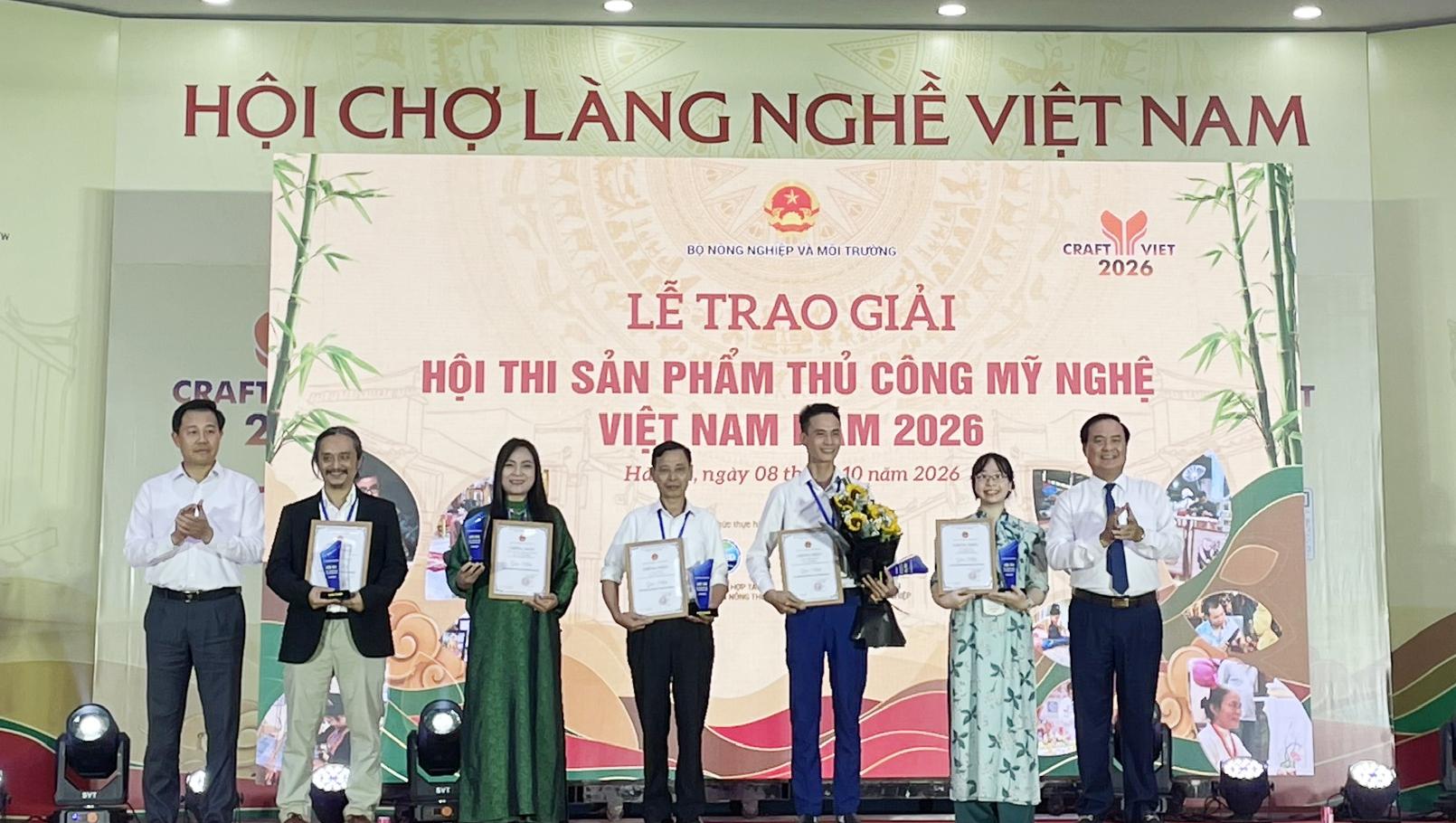 tt-vo-van-hung_1791511713.jpg