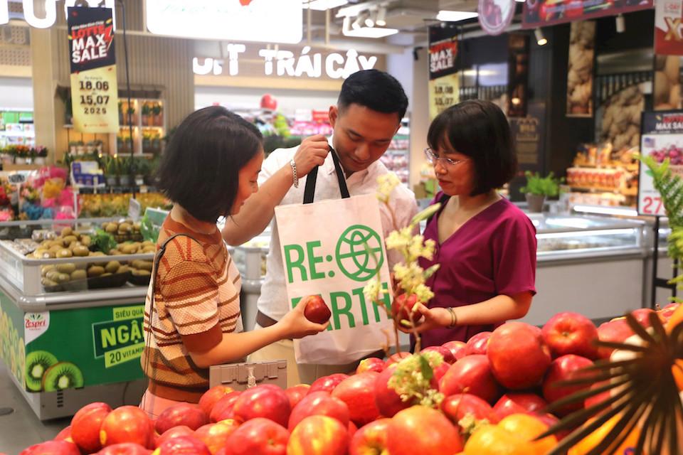 TP. Hồ Chí Minh 2030: “Nói không” với nhựa dùng một lần, 100% siêu thị dùng bao bì xanh