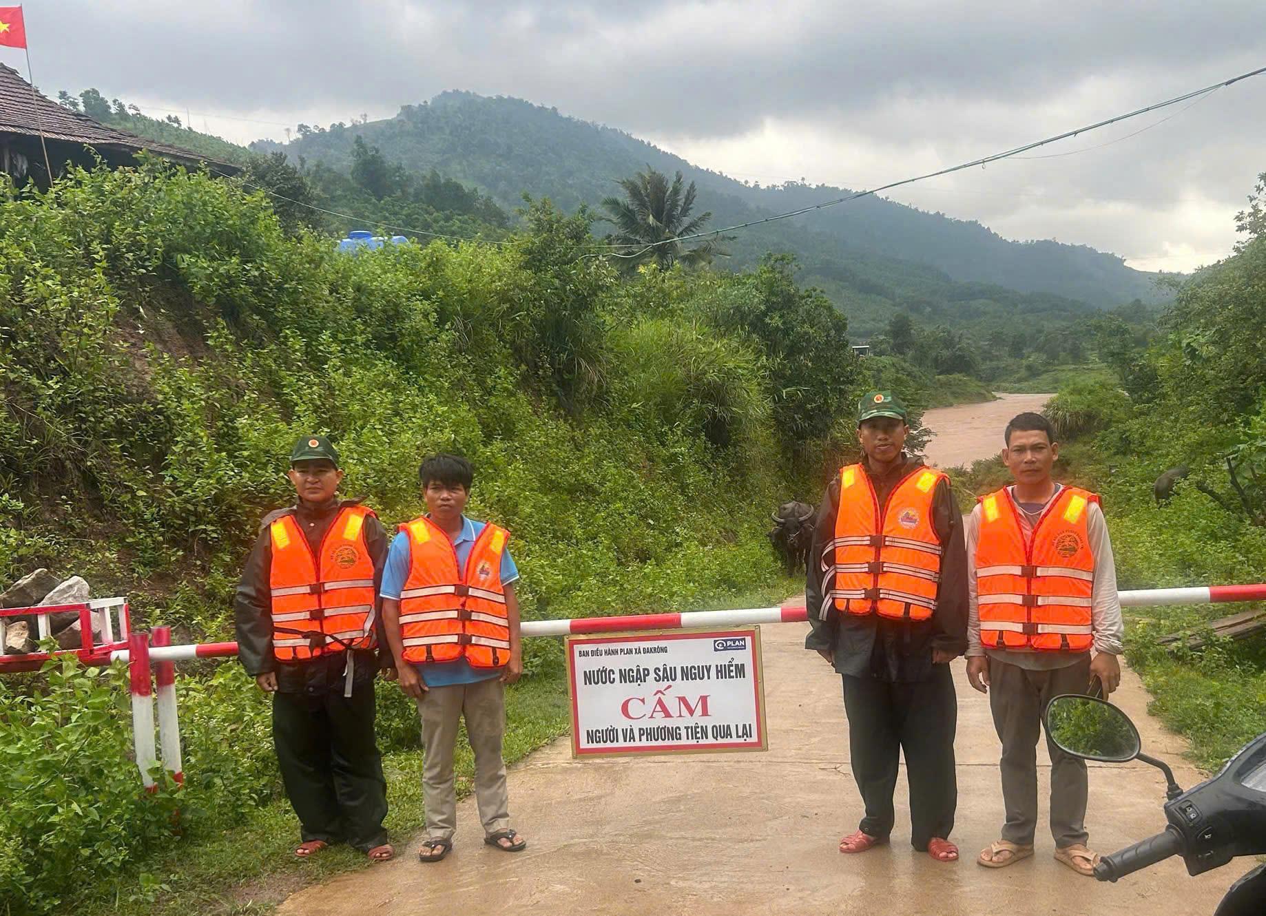 Mưa lớn gây chia cắt khu vực biên giới Quảng Trị