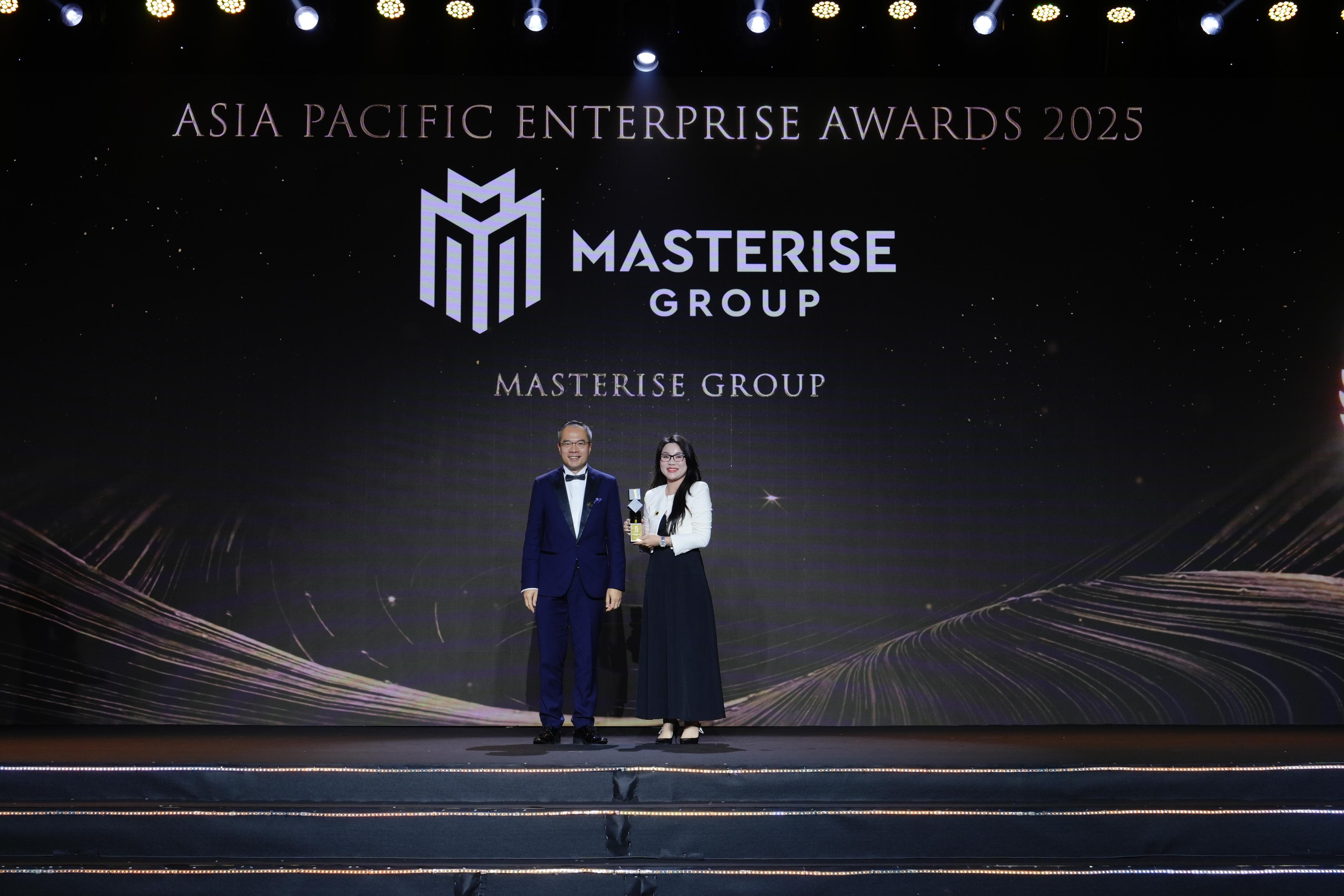 Chiến thắng “kép” tại Giải thưởng Doanh nghiệp châu Á 2025, Masterise Group khẳng định tầm vóc doanh nghiệp và thương hiệu Quốc tế
