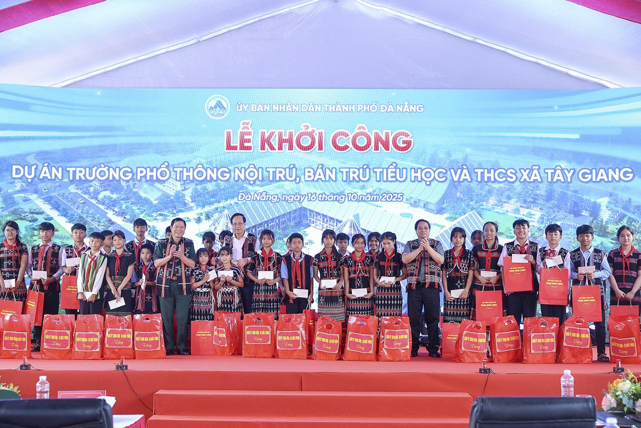 ttgdulekhoicongtruonghoc7_1760635124.jpg