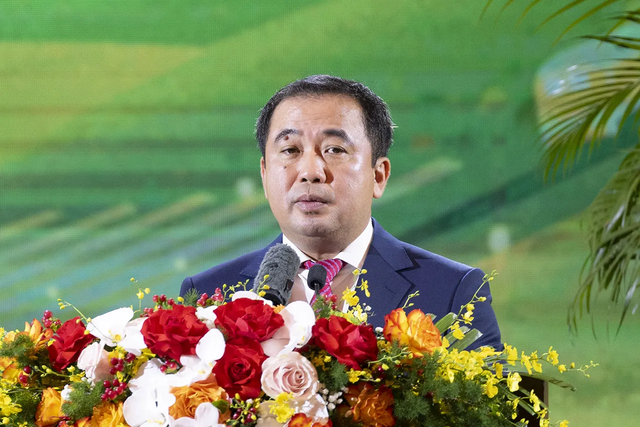 Toàn văn thư chúc mừng của Bộ trưởng Bộ Nông nghiệp và Môi trường nhân dịp Đại hội Thi đua yêu nước lần thứ I