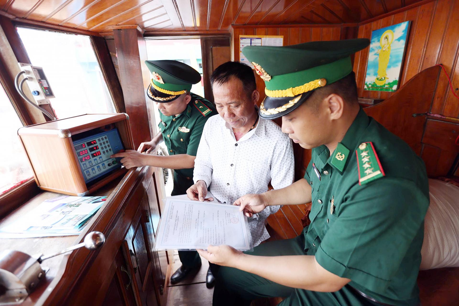 Quy định đăng kiểm, đăng ký và an toàn tàu cá