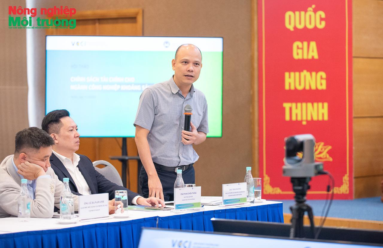 Hoàn thiện chính sách tài chính cho ngành công nghiệp khoáng sản