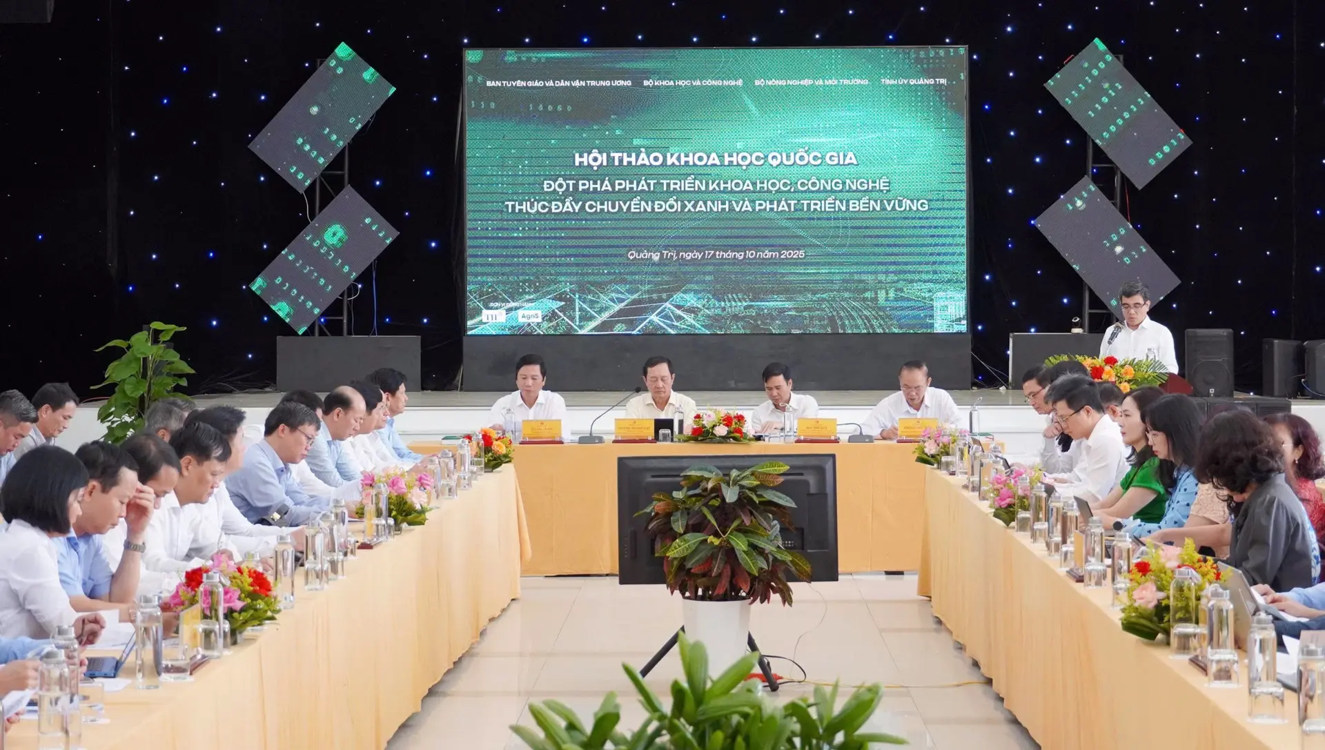 hoi-thao_1760685516.webp