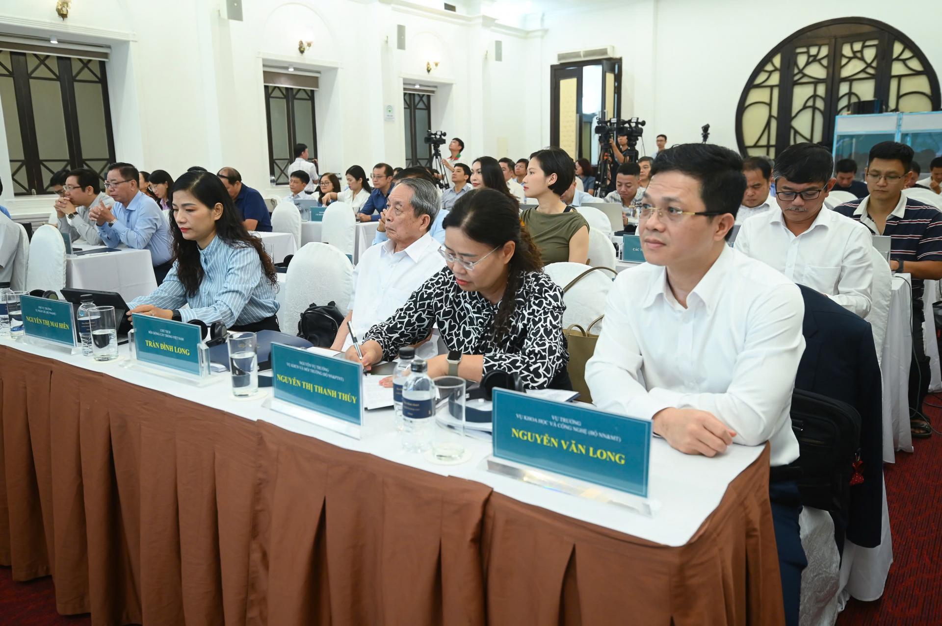 cac-dai-bieu-2_1760773967.jpg