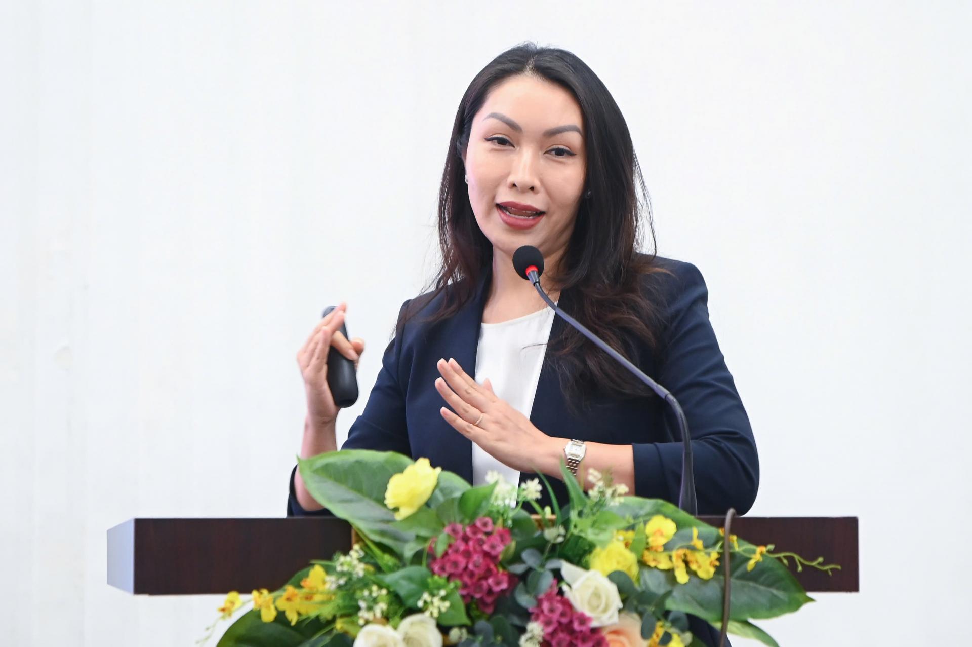 pgs.ts-nguyen-phuong-thao-dai-hoc-quoc-te-dai-hoc-quoc-gia-tp.hcm_1760773969.jpg