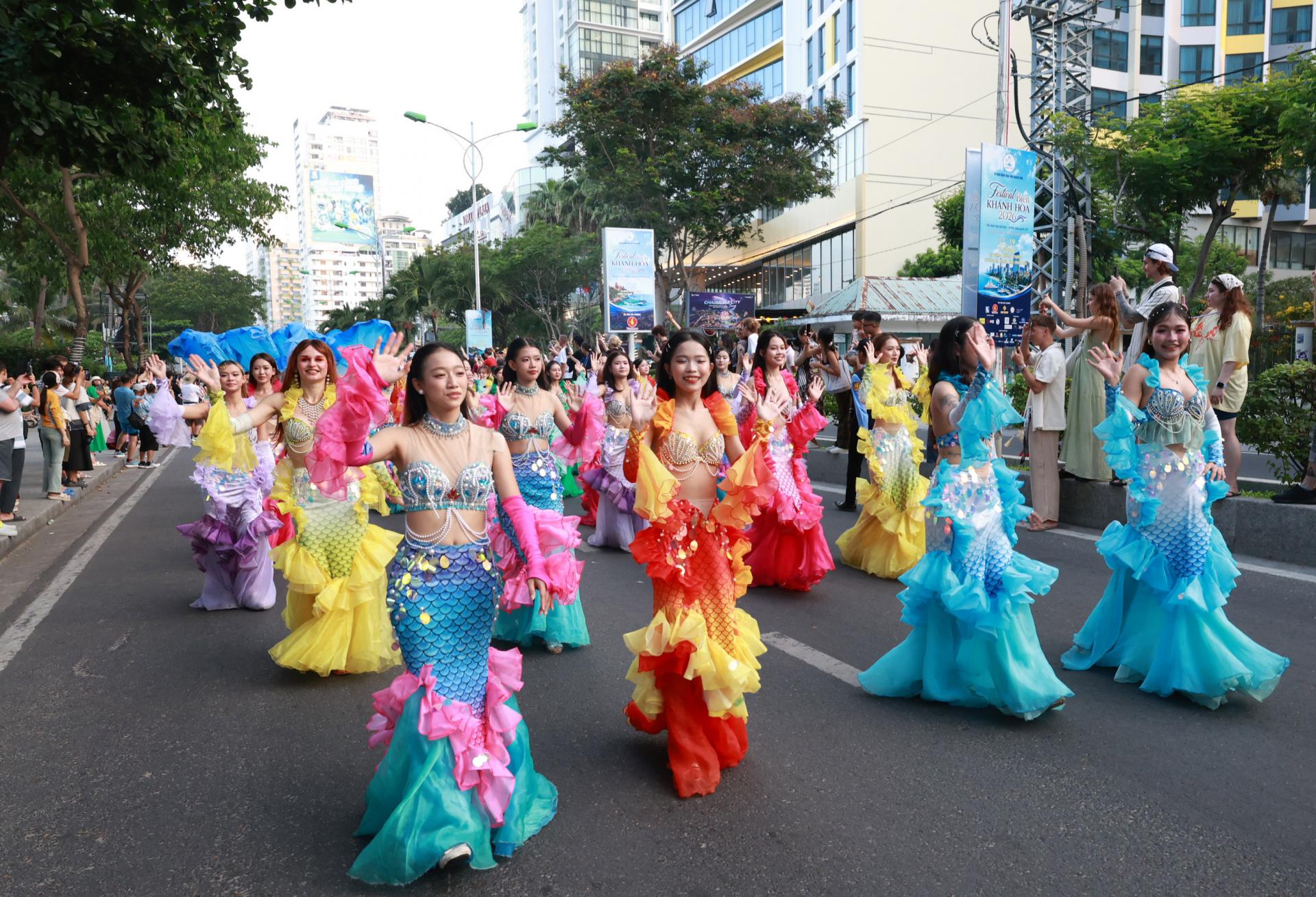 festival-bien-khanh-hoa-2026-4_1784521777.jpg
