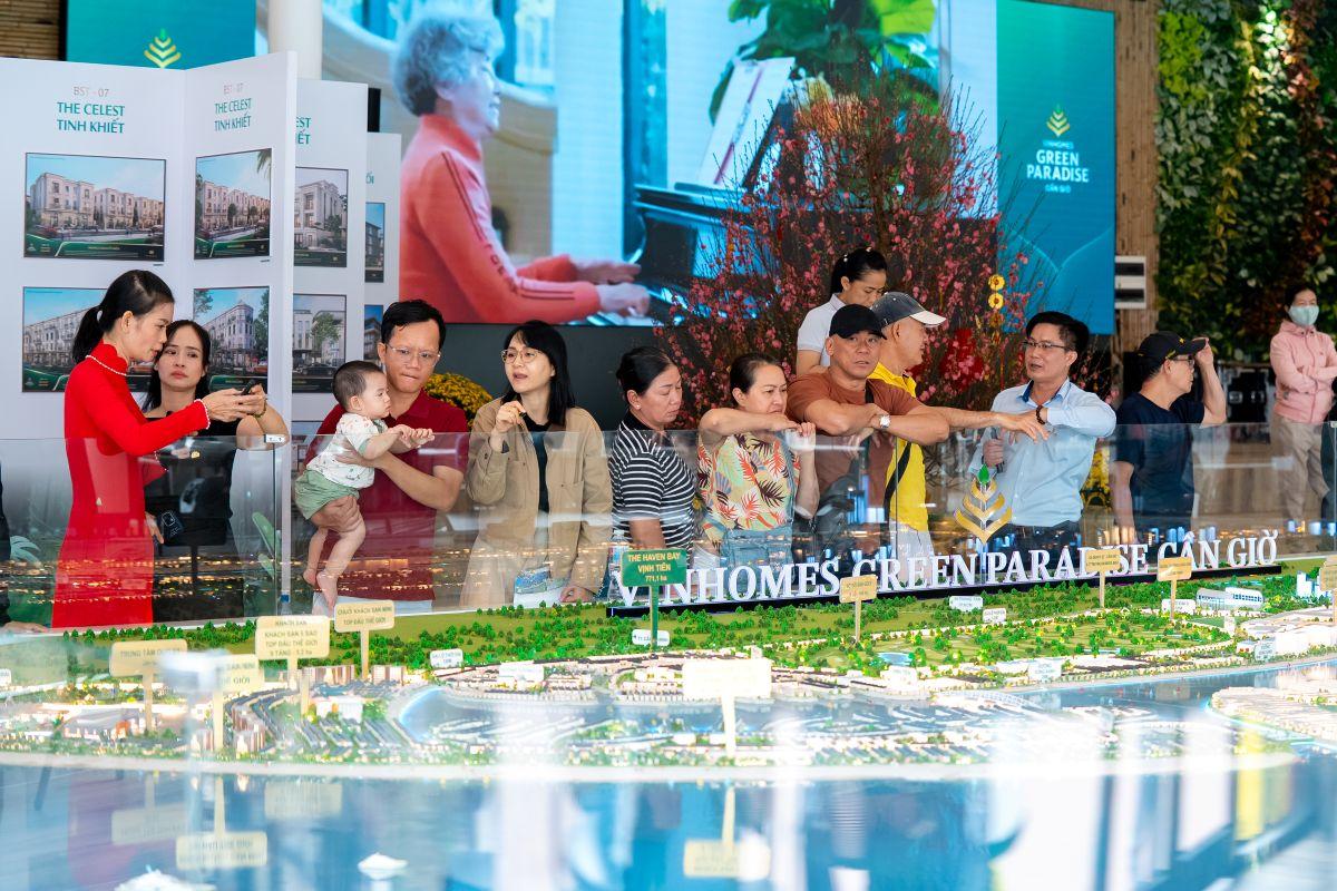 Cần Giờ (TP. Hồ Chí Minh): Du xuân đón Tết ấn tượng, kết hợp xem đất và giao dịch đầu năm