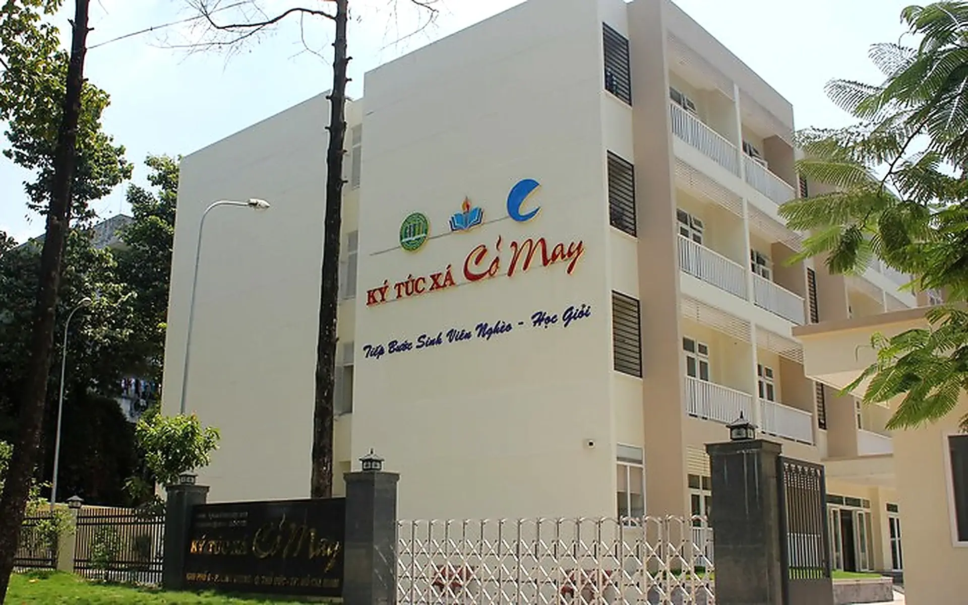 Hành trình gieo hạt giống yêu thương - nơi chắp cánh cho hơn 1.000 sinh viên nghèo học giỏi