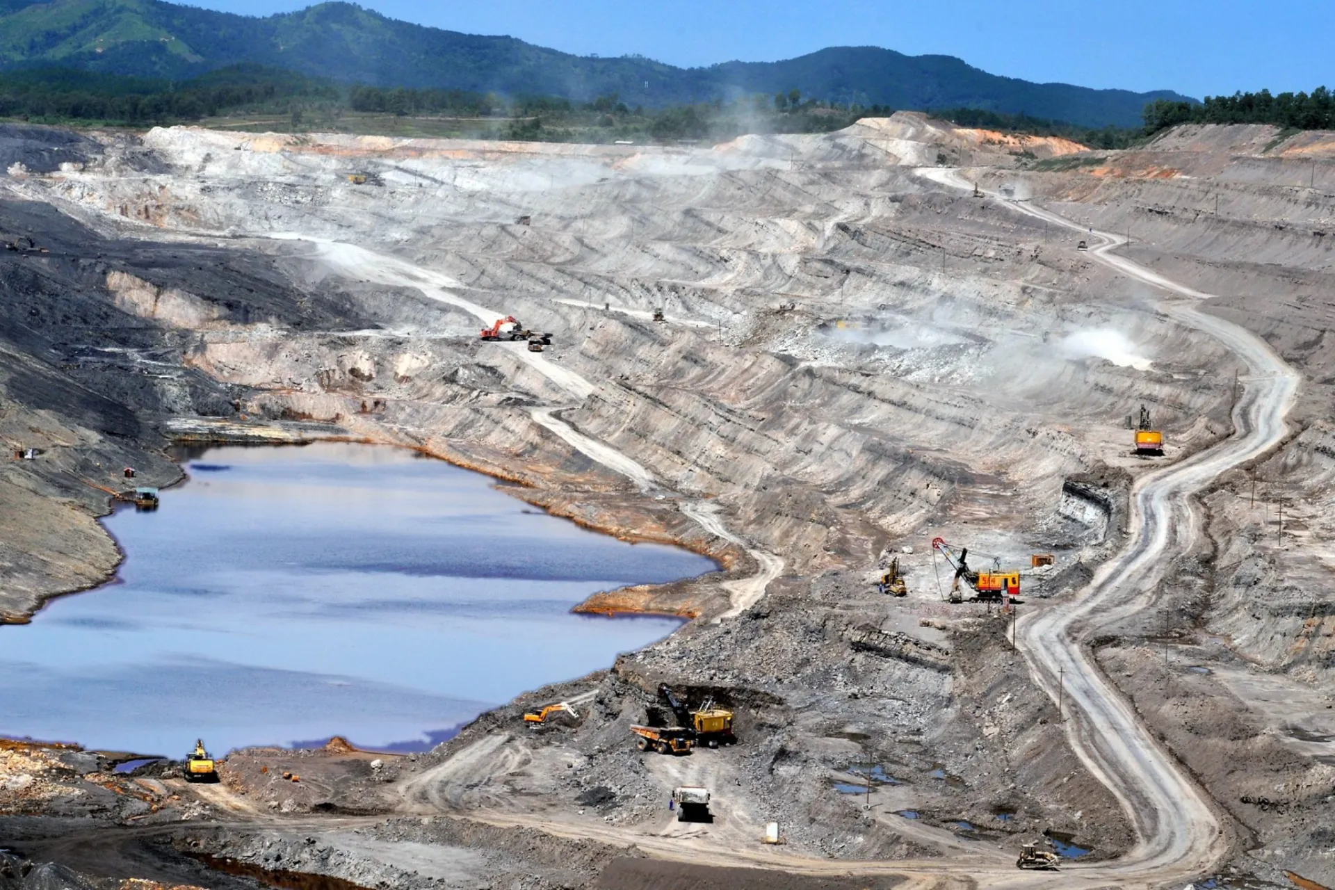 Tổng Công ty Công nghiệp mỏ Việt Bắc TKV tổng kết hoạt động sản xuất kinh doanh năm 2025