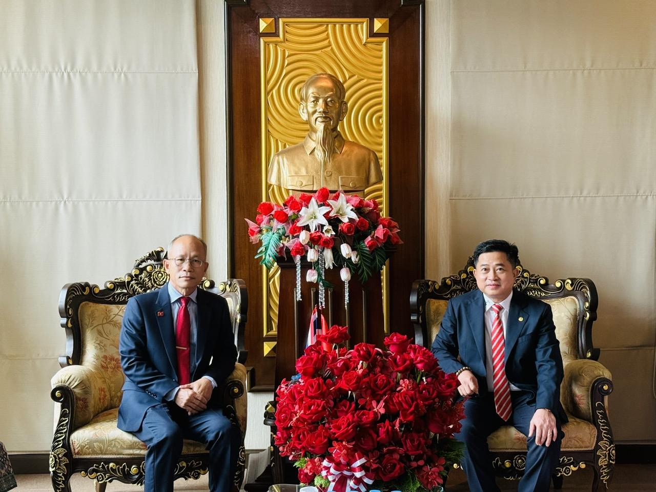 viet-nam-lao2_1787723142.jpg
