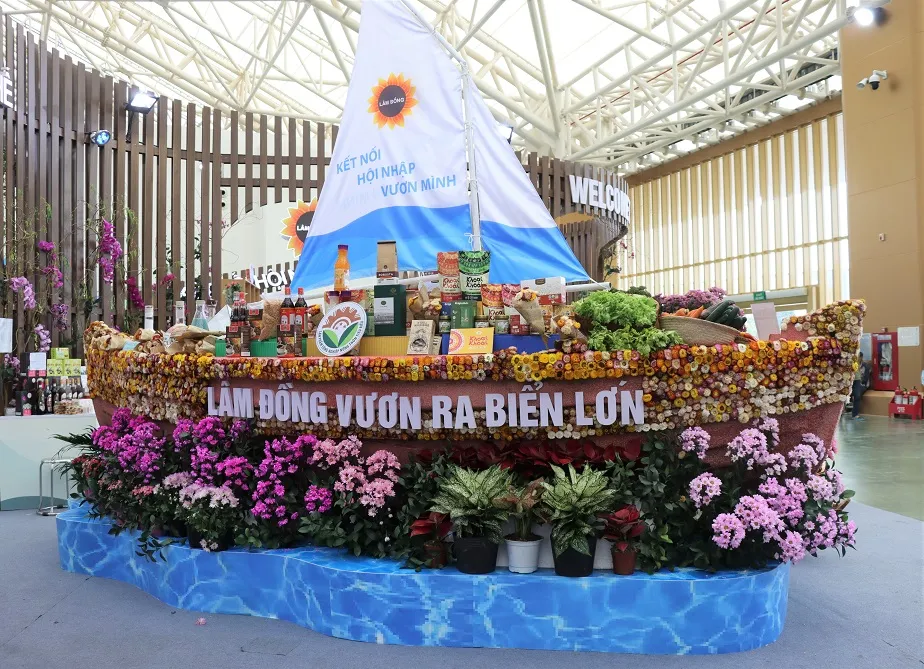 Hội chợ Mùa Thu 2025: Lâm Đồng khẳng định bản sắc và khát vọng hội nhập