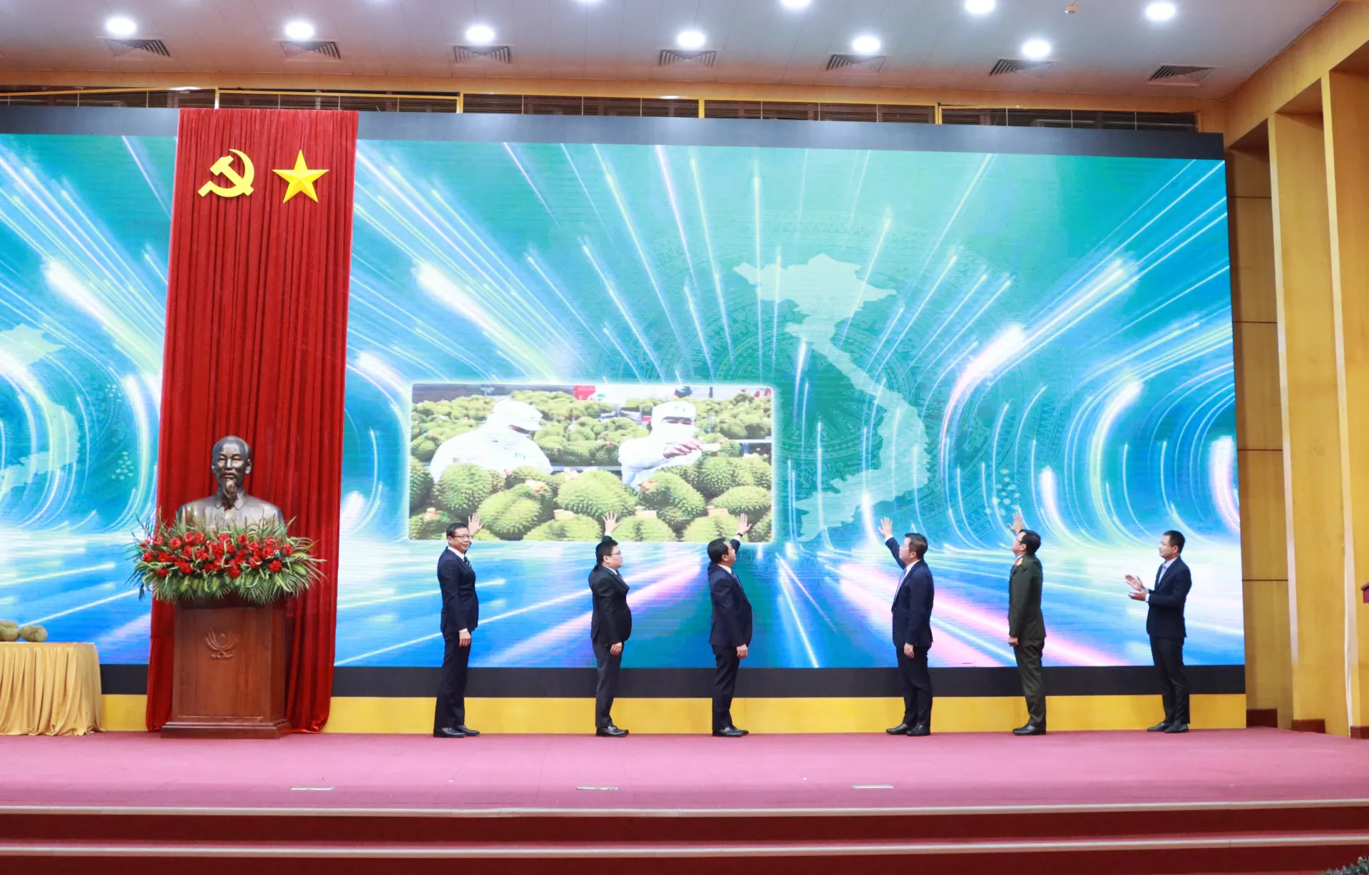 Hình thành nền nông nghiệp minh bạch trách nhiệm, bền vững từ Hệ thống truy xuất nguồn gốc nông sản Việt Nam