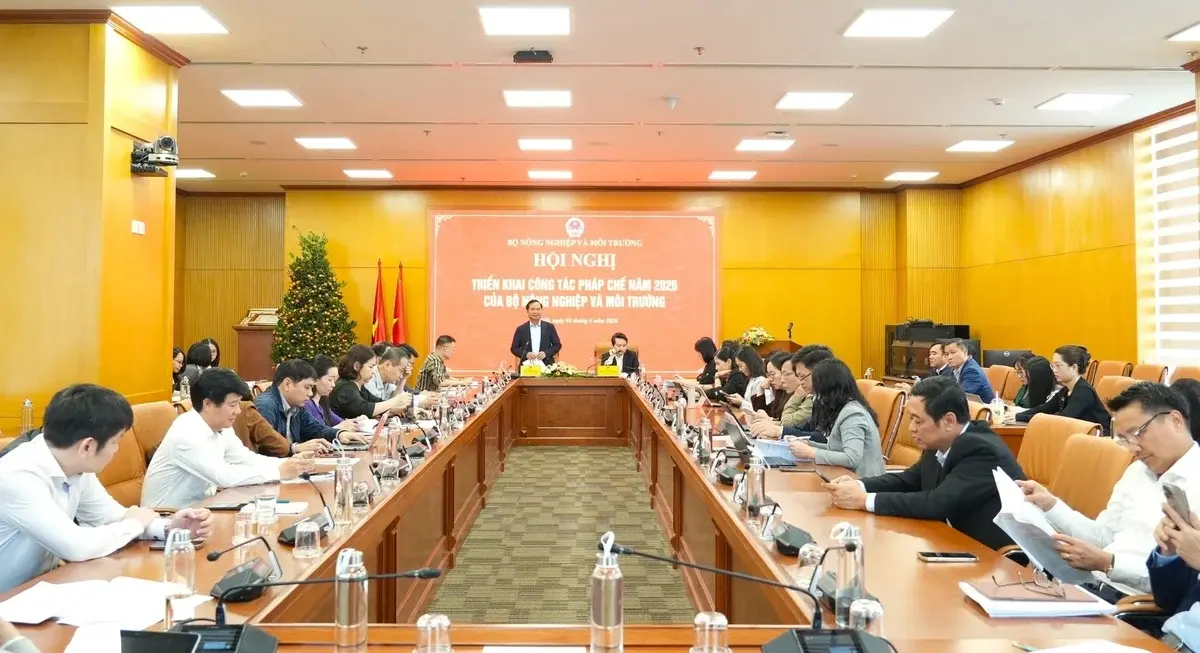 Bộ Nông nghiệp và Môi trường đề xuất xử lý hơn 400 văn bản