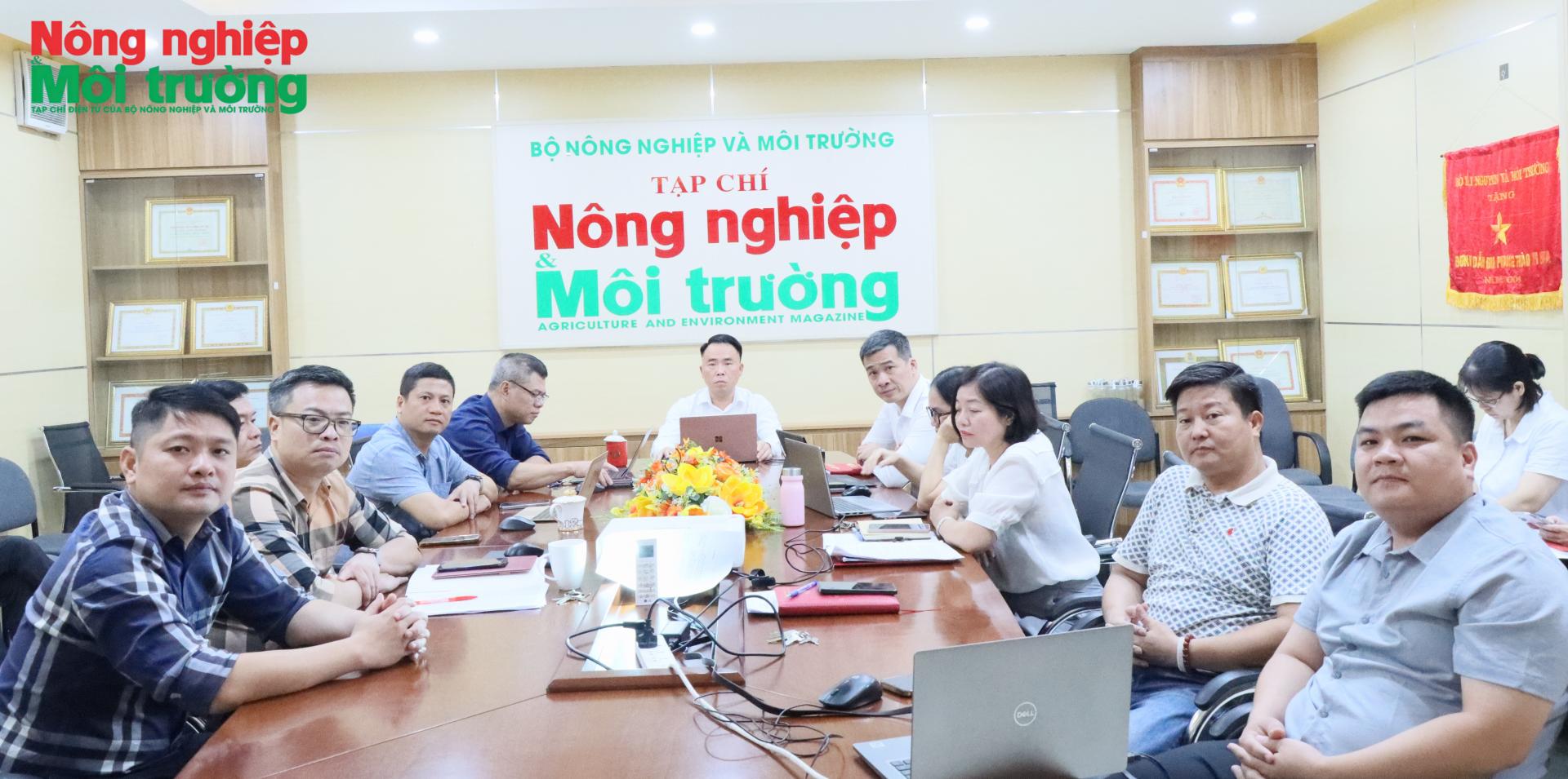 Chi bộ Tạp chí Nông nghiệp và Môi trường tham dự trực tuyến Hội nghị toàn quốc quán triệt và triển khai Nghị quyết Trung ương 3, khoá XIV