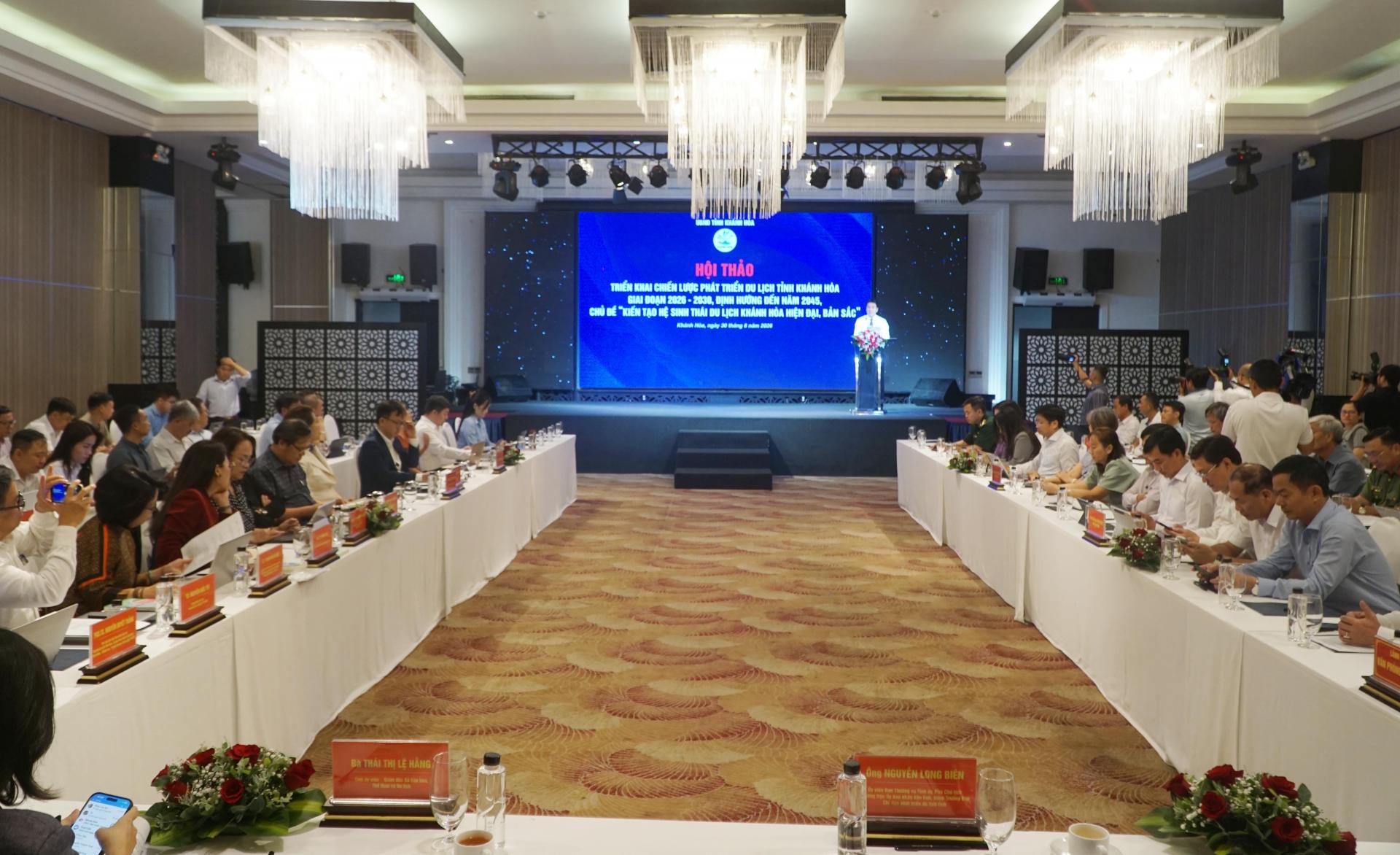 hoi-thao-phat-trien-du-lich-khanh-hoa-2_1782795737.jpg
