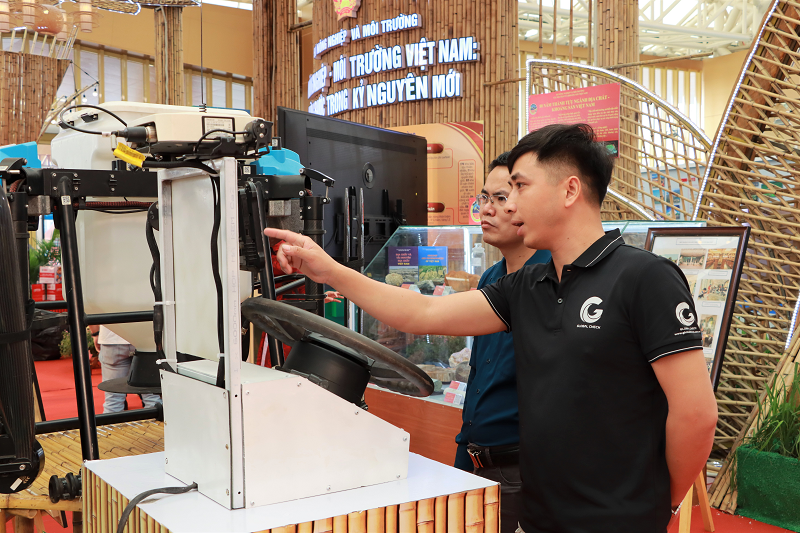 Bức tranh đa sắc về sản phẩm Việt tại Triển lãm “80 năm hành trình Độc lập - Tự do - Hạnh phúc”