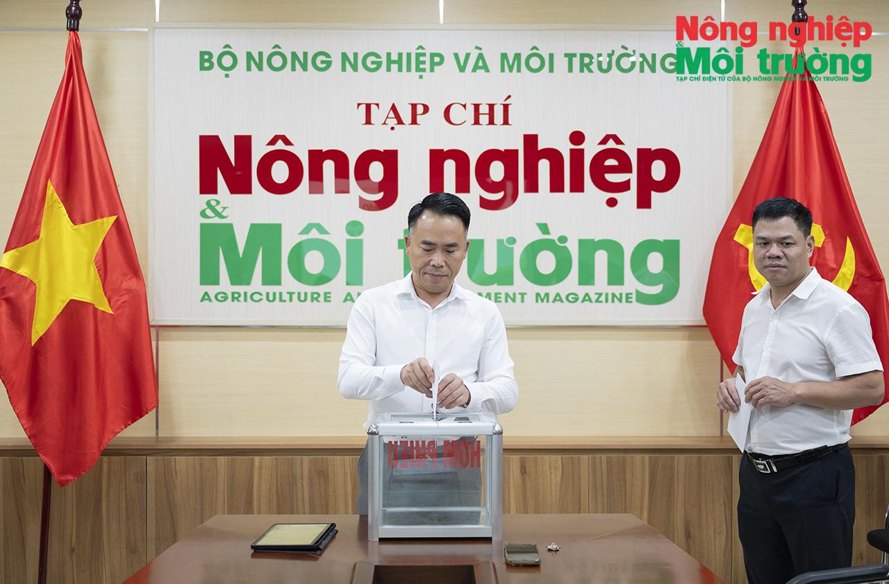 Tạp chí Nông nghiệp và Môi trường phát động ủng hộ đồng bào bị thiệt hại do ảnh hưởng của bão, mưa lũ