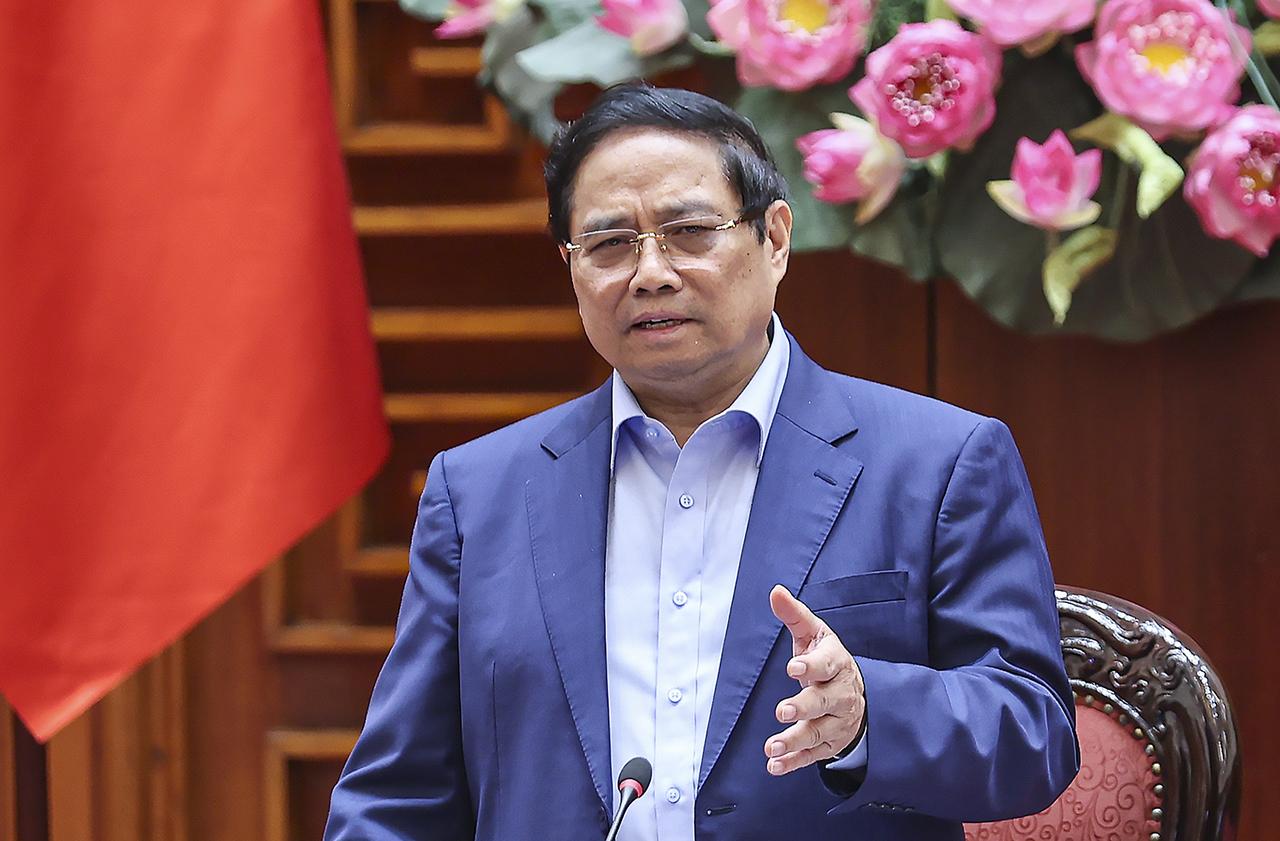 Thường trực Chính phủ: Không để người dân bị cảnh "màn trời chiếu đất", thiếu ăn, thiếu mặc