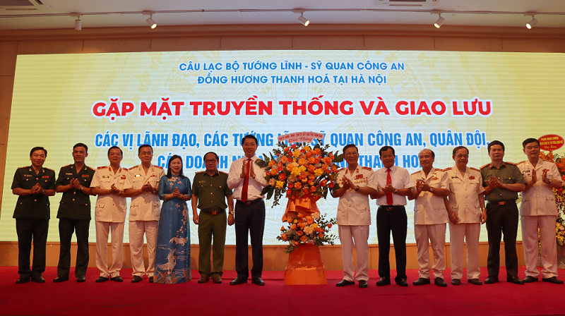 Câu lạc bộ Tướng lĩnh, sĩ quan Công an Thanh Hóa tại Hà Nội gặp mặt truyền thống