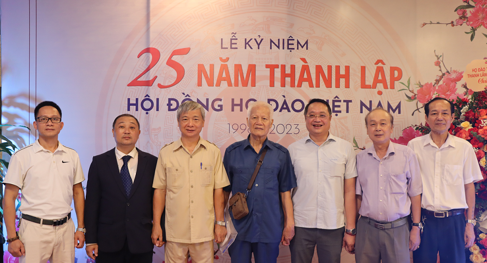 Kỷ niệm 25 năm thành lập Hội đồng dòng họ Đào Việt Nam