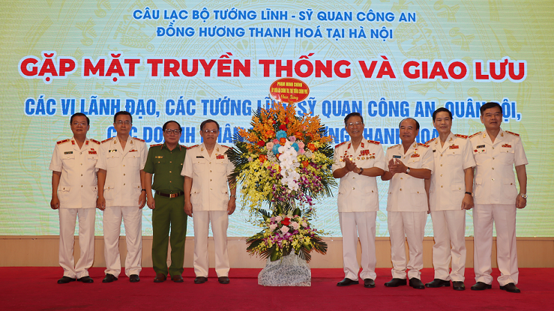 Câu lạc bộ Tướng lĩnh, sĩ quan Công an Thanh Hóa tại Hà Nội gặp mặt truyền thống