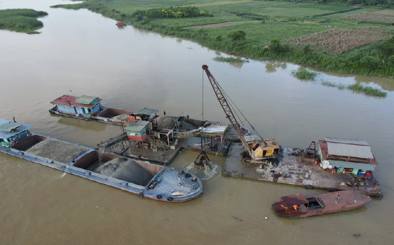 Phú Thọ thu hơn 800 tỷ đồng từ đấu giá hơn 30 mỏ cát, sỏi