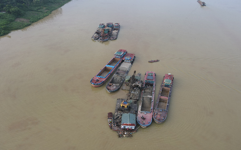 Phú Thọ thu hơn 800 tỷ đồng từ đấu giá hơn 30 mỏ cát, sỏi