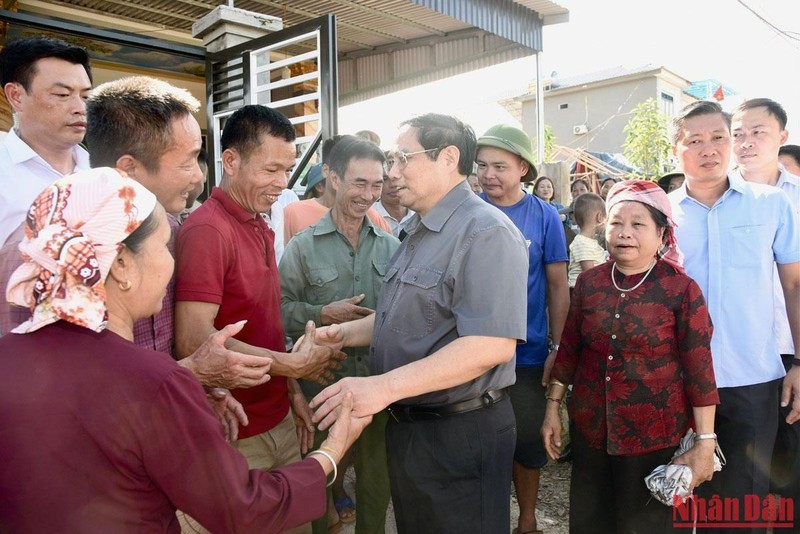 Thủ tướng Phạm Minh Chính kiểm tra một số dự án trọng điểm tại Lào Cai