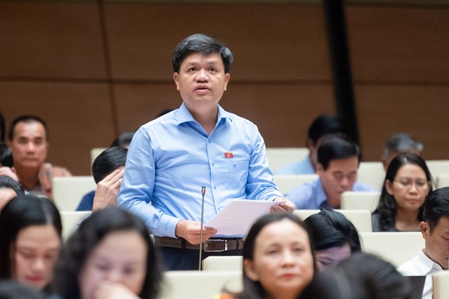 Tập trung phát triển kinh tế biển