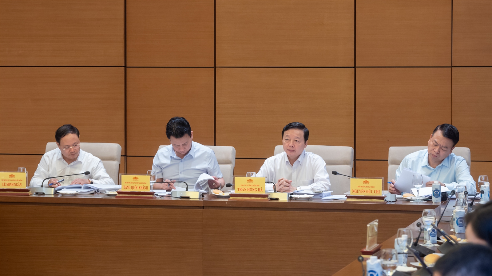 Chủ tịch Quốc hội Vương Đình Huệ: Tuyệt đối không chủ quan, nỗ lực không ngừng nghỉ để có được dự thảo Luật Đất đai (sửa đổi) tốt nhất