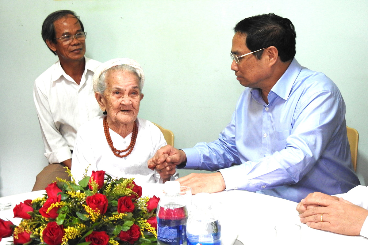 Hình ảnh Thủ tướng Phạm Minh Chính làm việc tại Đắk Lắk