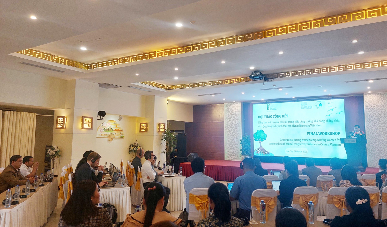 Nâng cao vai trò của phụ nữ trong việc ứng phó BĐKH
