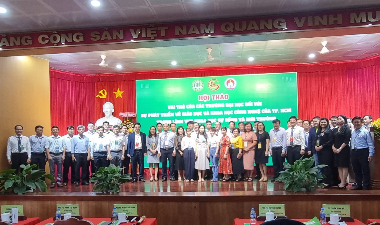Vai trò của các trường Đại học trong lĩnh vực khoa học sự sống và môi trường