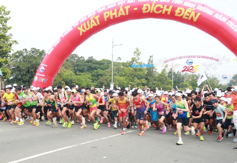 Bình Dương: Vận động gần 28 tỷ đồng tại Giải chạy “Chung tay xóa nhà tạm, nhà dột nát năm 2025”