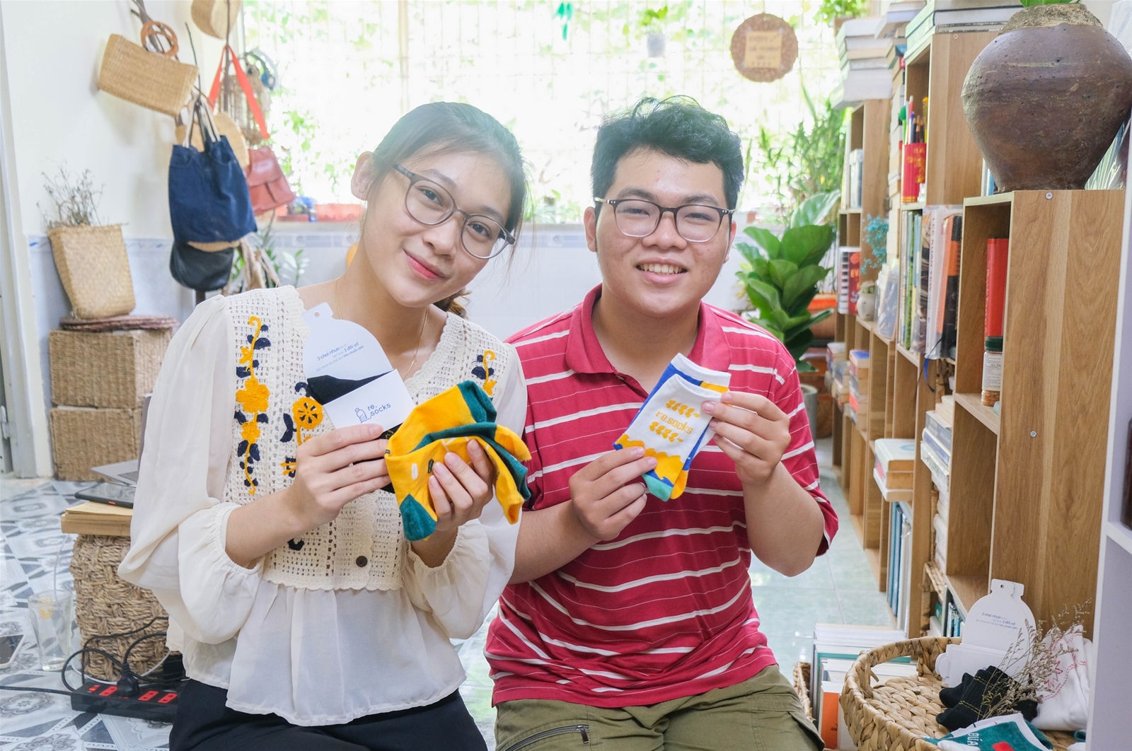 Chợ phiên không rác: Từ sống nhanh sang sống xanh