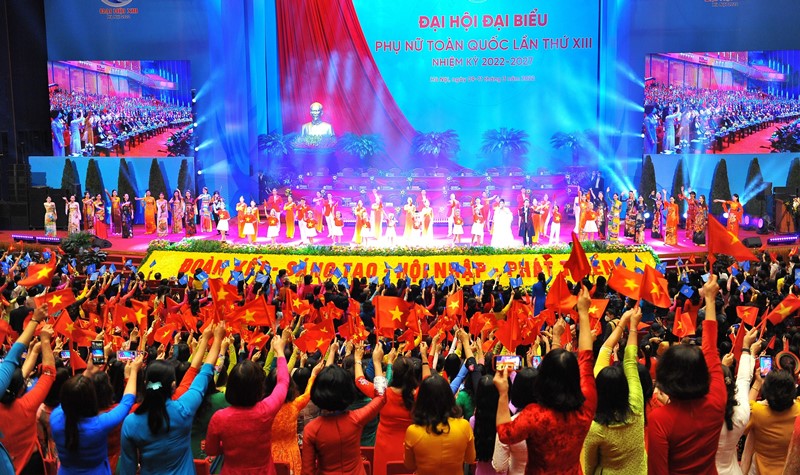 Khai mạc Đại hội đại biểu phụ nữ toàn quốc lần thứ XIII
