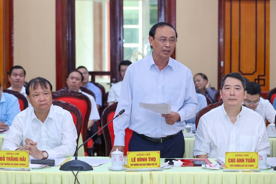 Với núi sông hùng vĩ, Hà Giang phải tạo không gian phát triển mới, khí thế phát triển mới