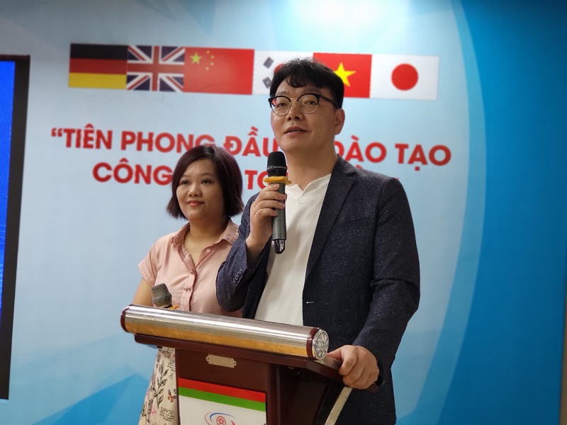 Hội nghị Khoa học với Doanh nghiệp về đào tạo định hướng nghề nghiệp năm 2023