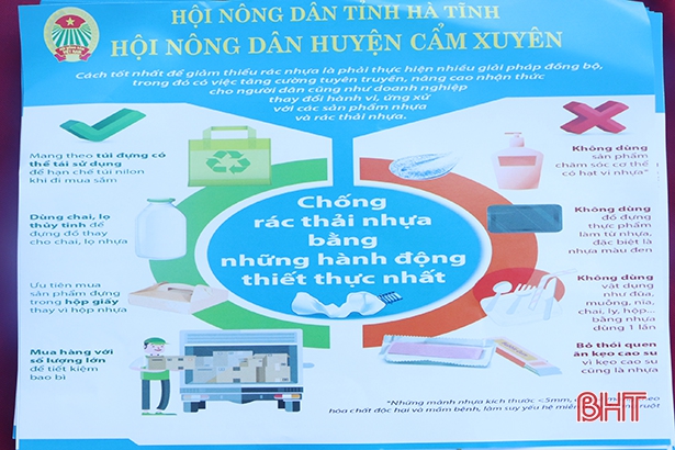 Nông dân Cẩm Xuyên (Hà Tĩnh) hưởng ứng phong trào hạn chế rác thải nhựa