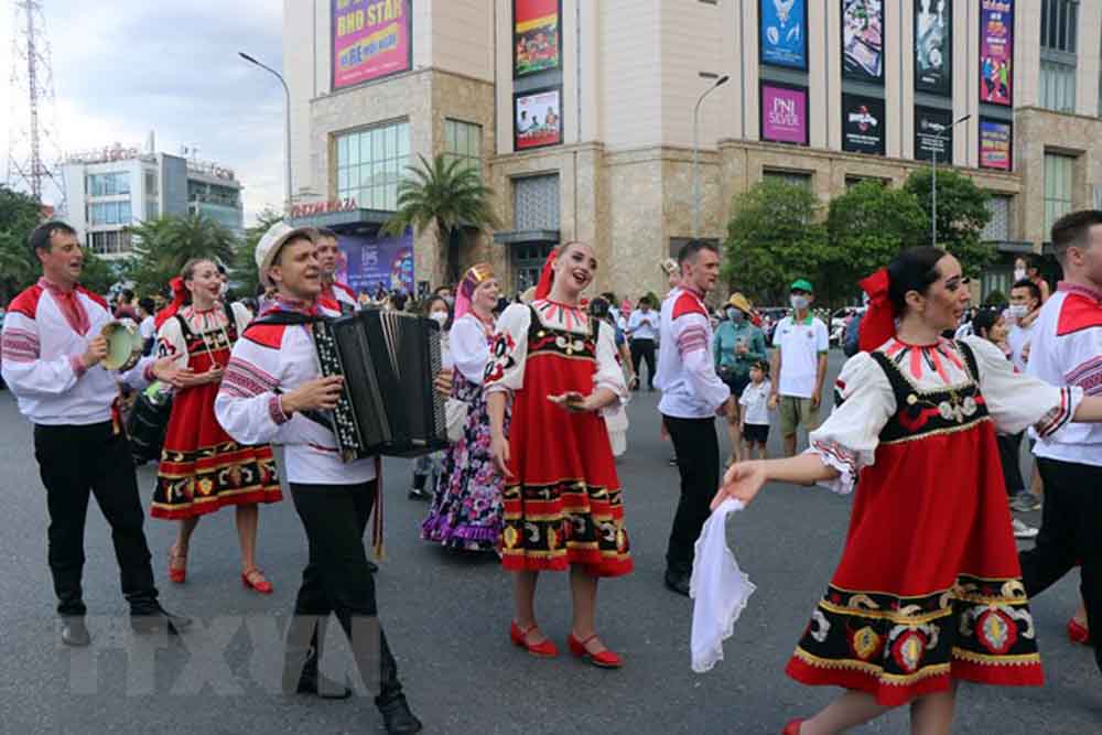Festival Huế 2022: Rực rỡ sắc màu văn hóa trong lễ hội đường phố