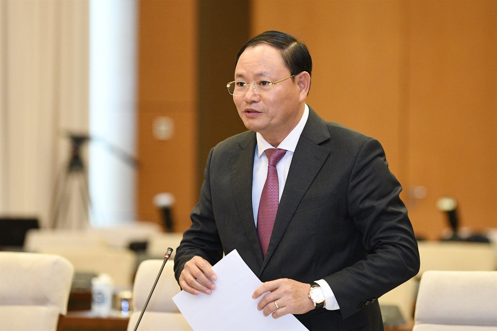 Ủy ban Thường vụ Quốc hội nhất trí tổ chức lấy ý kiến Nhân dân về dự án Luật Đất đai (sửa đổi) đến hết ngày 15/3/2023